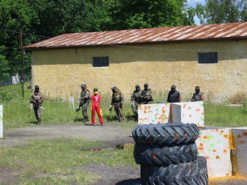 Paintball_2005_08